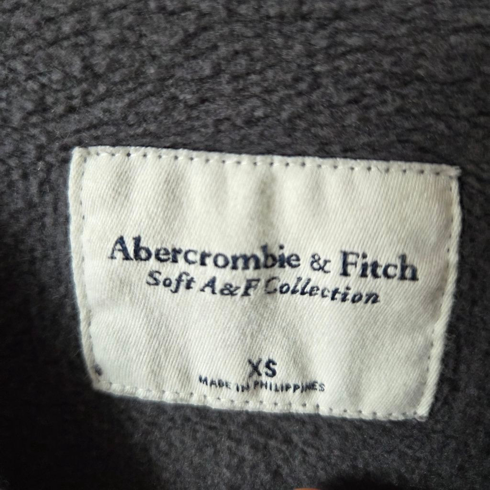 Women's Abercrombie & Fitch Gray NY Sweatshirt XS - Picture 3 of 8